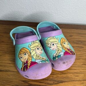 Disney’s Frozen Crocs size Kids 1